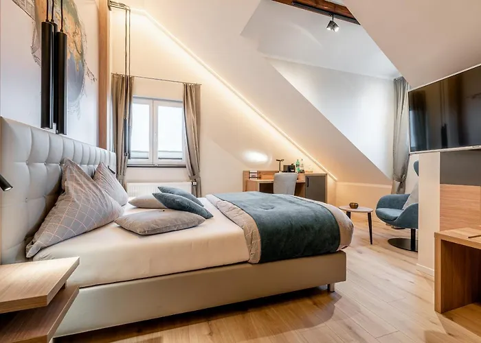 Отель Auszeit Neunkirchen-seelscheid 3*