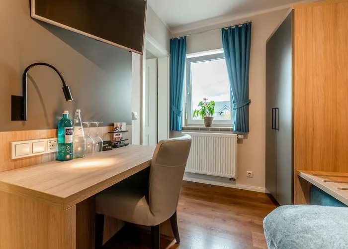 Auszeit Neunkirchen-seelscheid Отель 3*